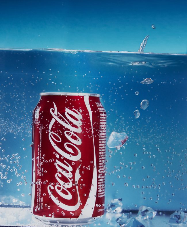 fotografia produktowa Coca Cola , profesjonalne kreatywne zdjęcia reklamowe, fotograf Katowice