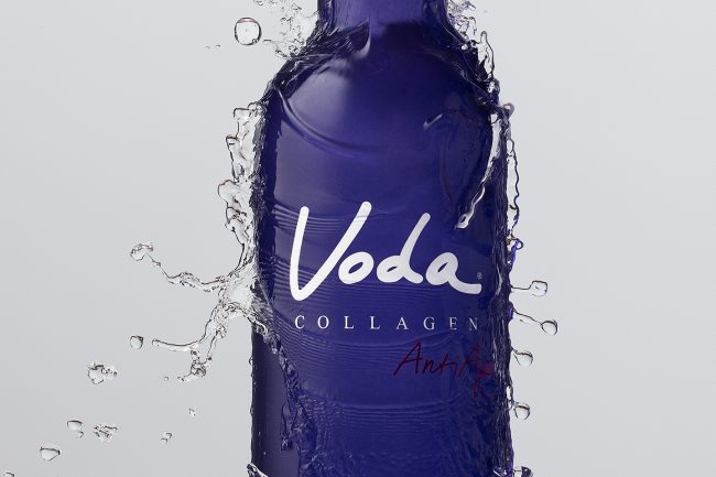 closeup voda naturalna splash
